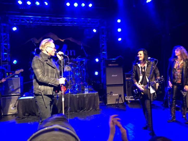 33580959_10156685440224750_3364852554222534656_n