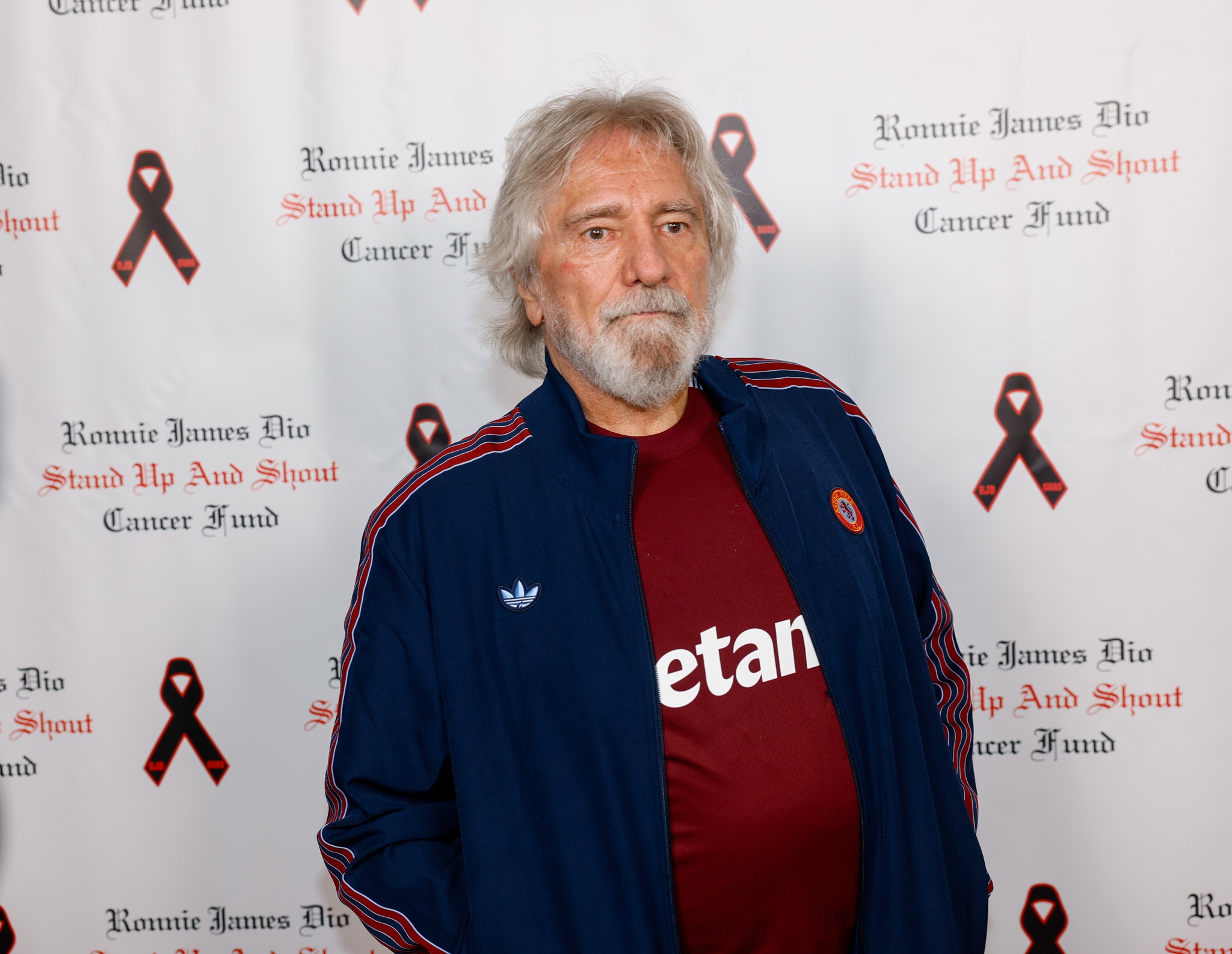 Bowl for Ronnie Pinz Red Carpet by Alex Kluft 11/13/2026 – Heavy